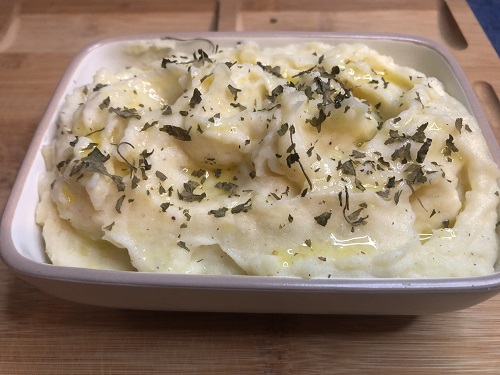 Puré de patatas parmentier, con perejil y aceite de oliva
